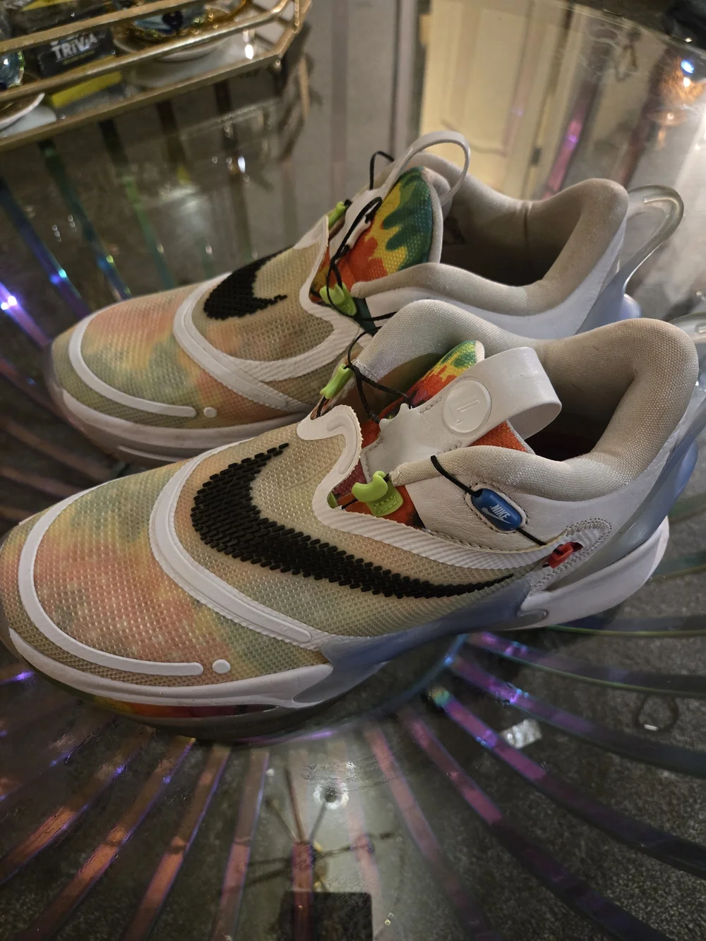 ￼  +3  The Nike Adapt BB 2.0 